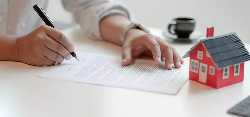 How We Calculate Your Sell House in Foreclosure Offer in Elmont, New York?